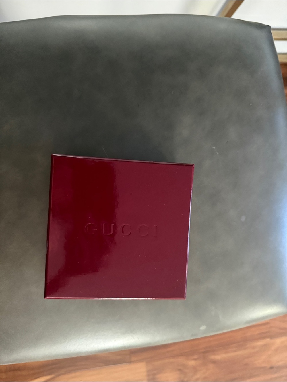 Gucci Red Gloss Logo Boxes + small fabrics bags